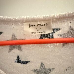 Free Kisses White and Blue Star shirt